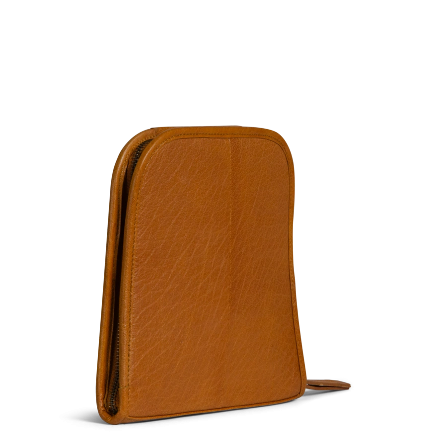 Muud Trondheim Whisky leather knitting needle case