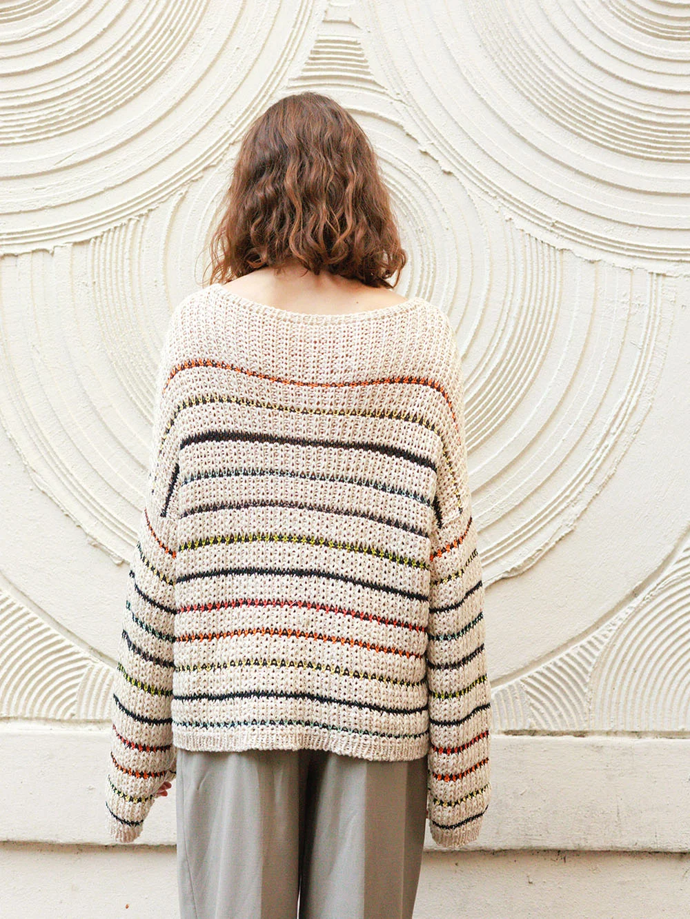 Sandnes Garn 2404-10 Sebrina Sweater Neuleohje englanti