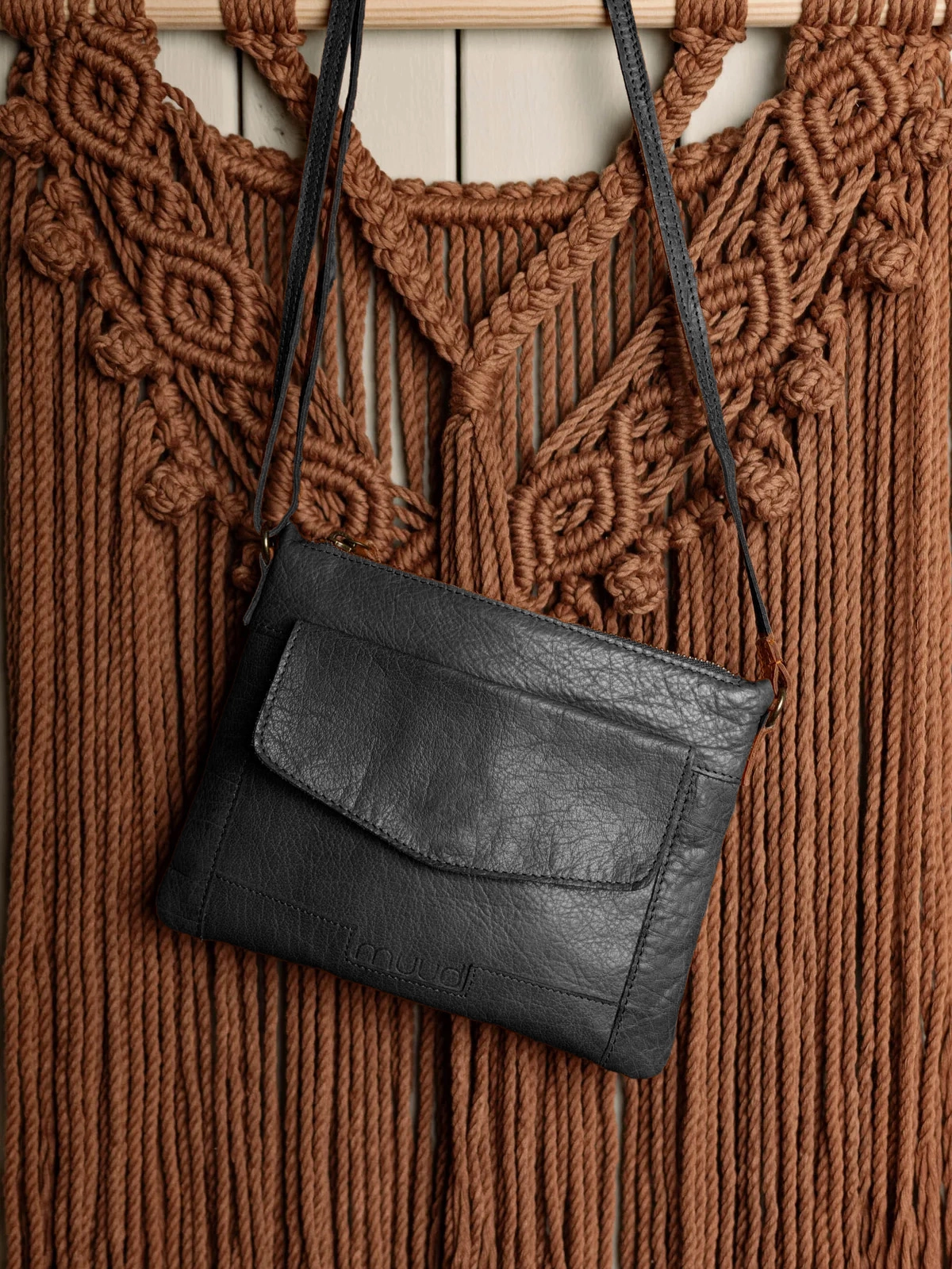 Muud Vadsø PREMIUM CROSSOVER BAG IN LEATHER - your favorite black leather bag