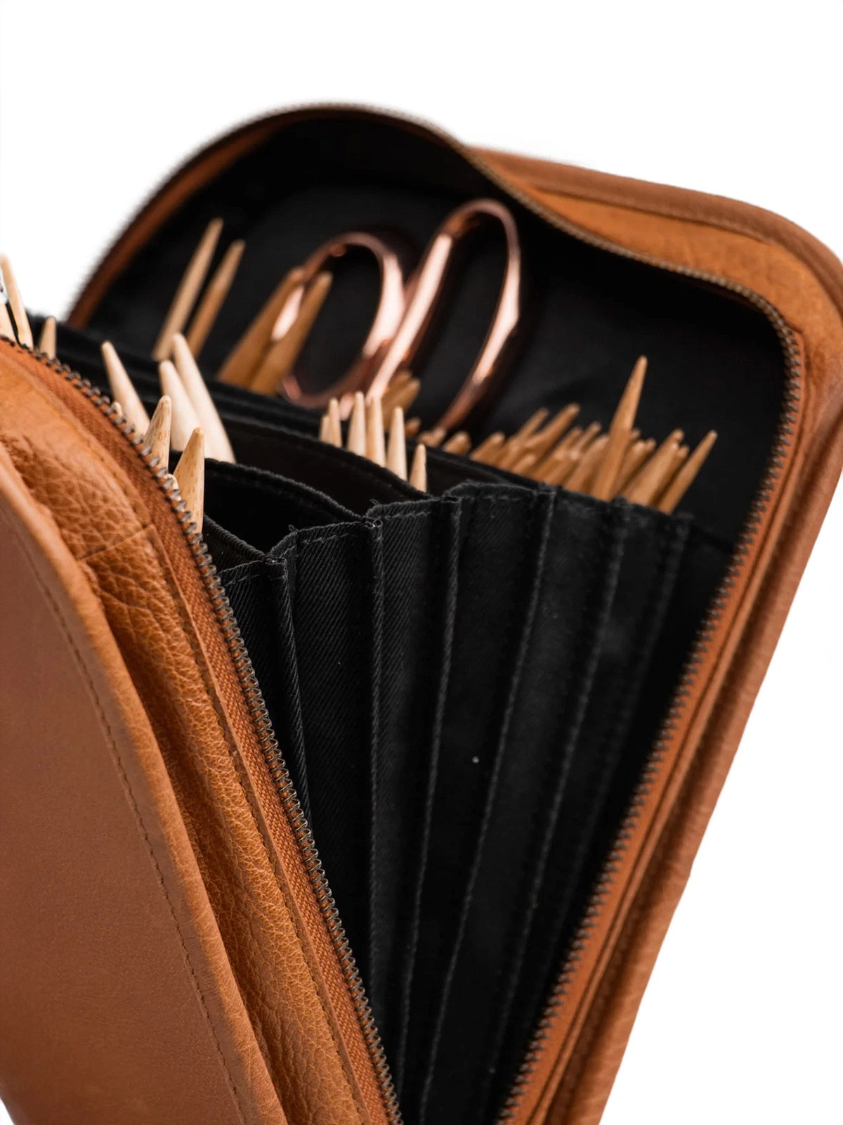 Muud Voss Whisky Leather Knitting Needle Case for circular needles, cables and accessories