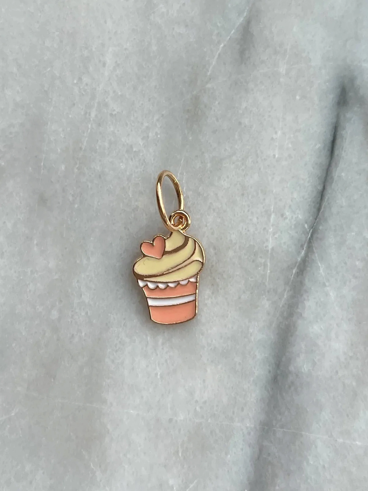 KNITS Stitch Marker Cupcake pink