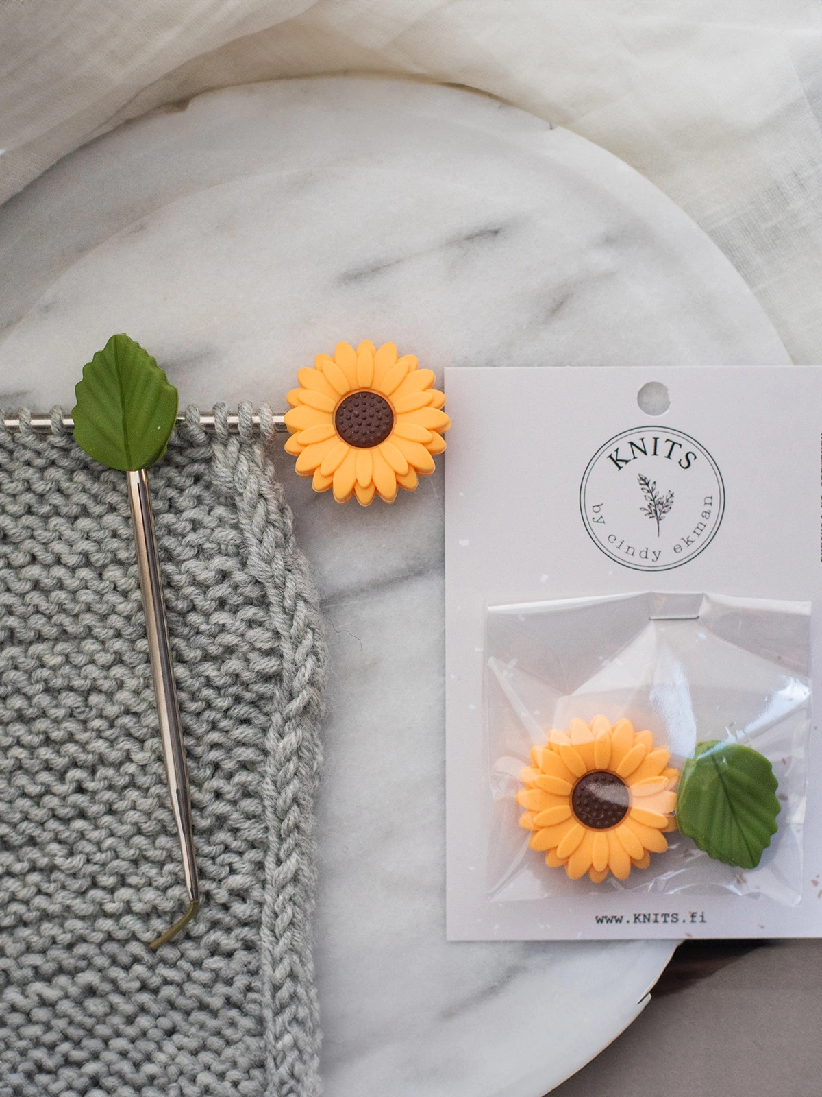 KNITS Needle Stopper Sunflower Set White