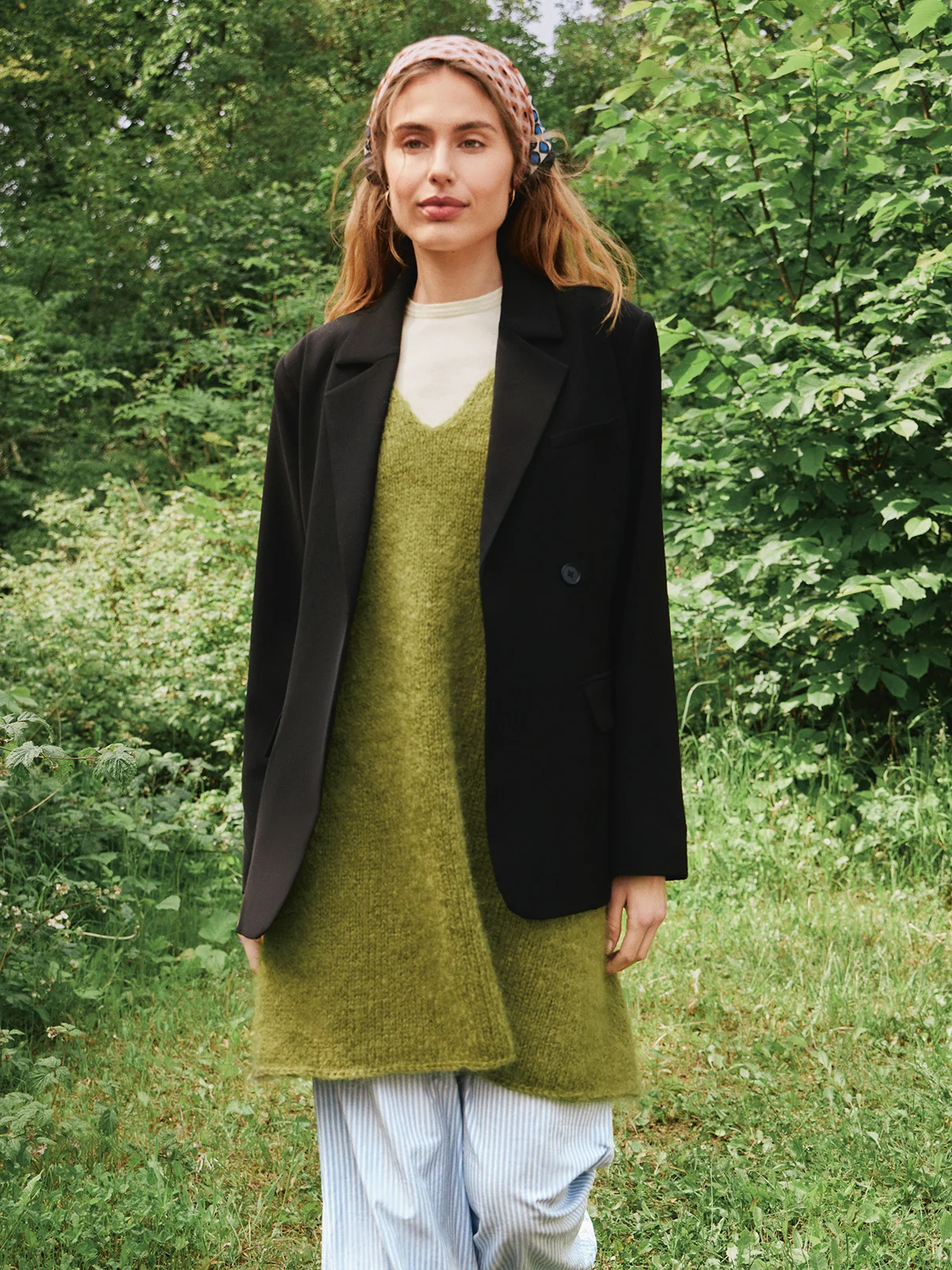 2507-09 Meadow Dress neuleohje englanti