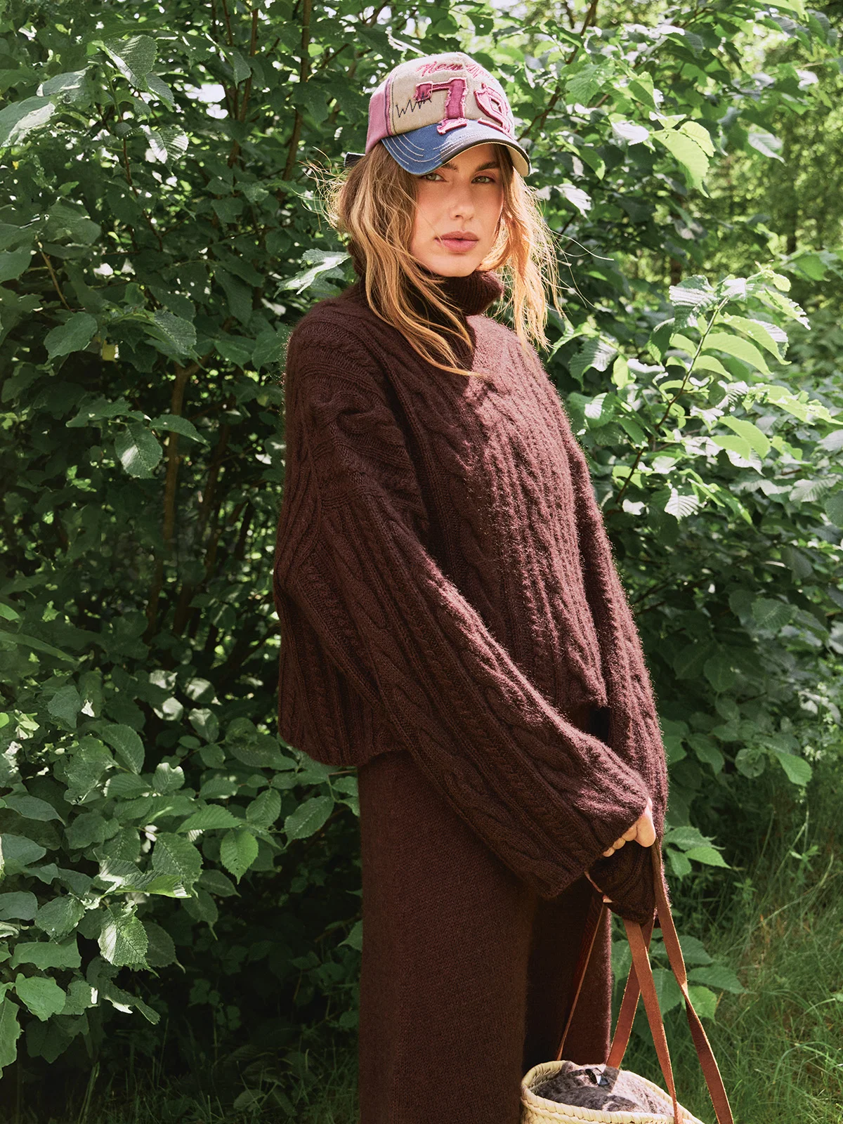 2507-01 Brady Sweater neuleohje suomi
