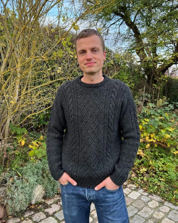 Moby Sweater Man Neuleohje suomi