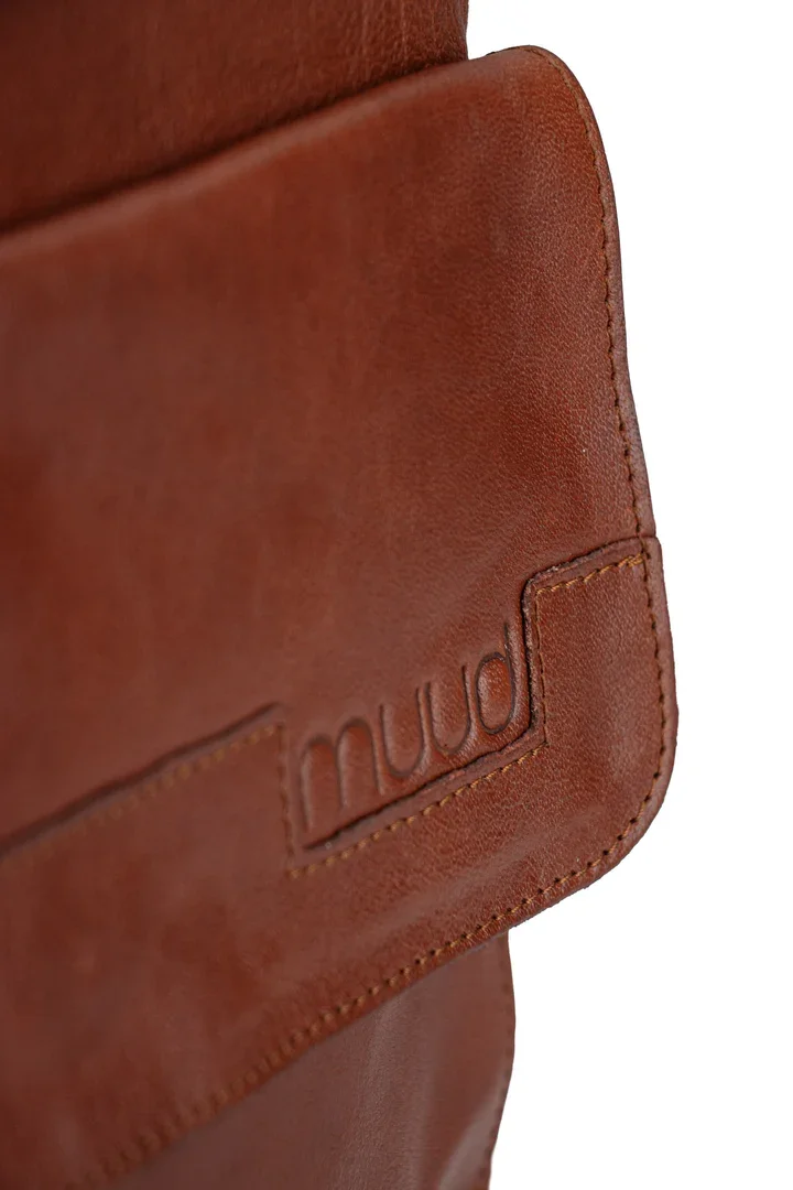 Muud Arendal Rich Brown