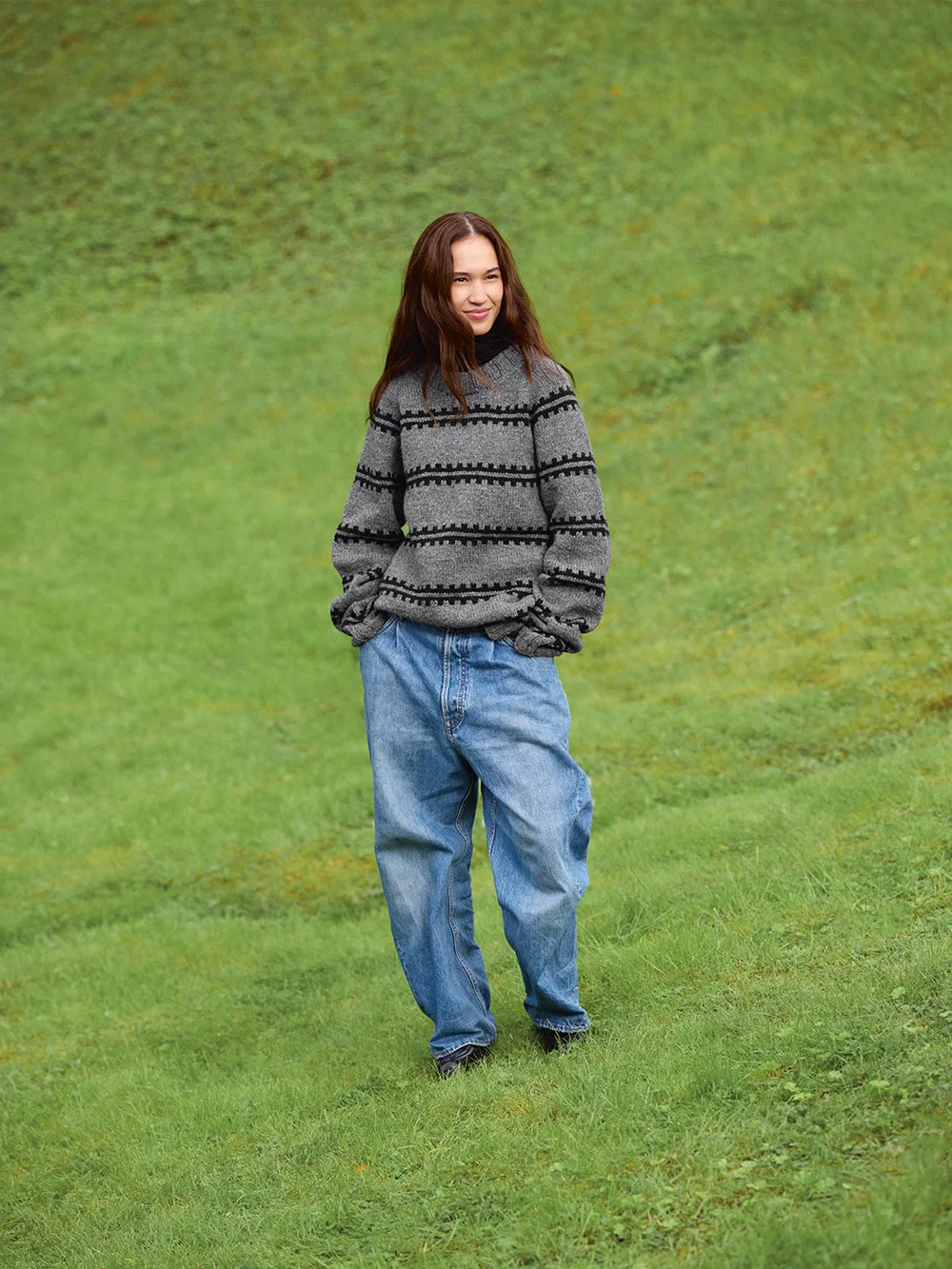 Sandnes Garn 2513-02 Ridge Sweater MAN neuleohje englanti