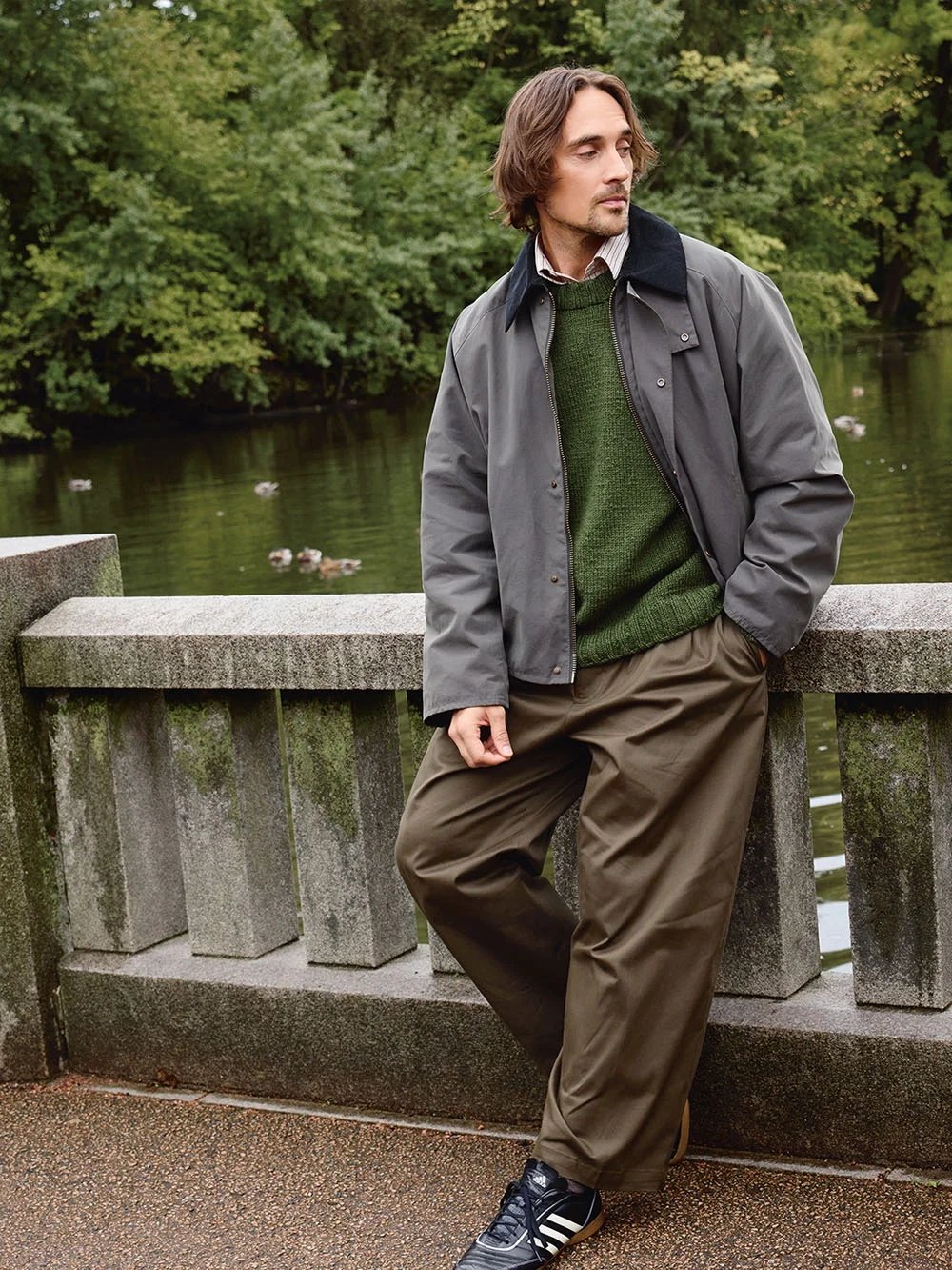 Sandnes Garn 2513-05 Damian Sweater MAN neuleohje englanti