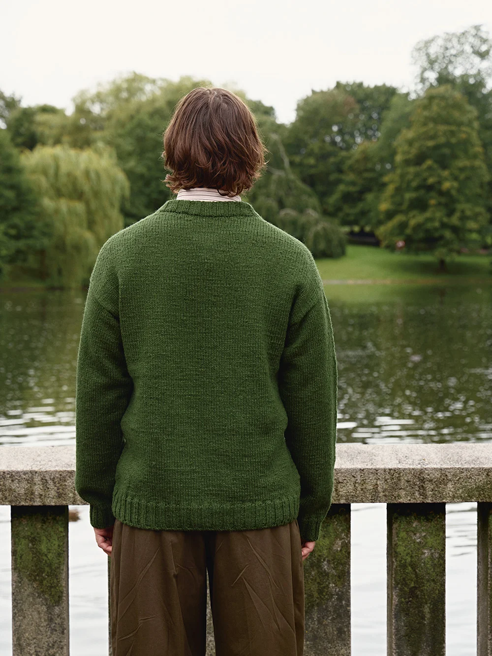 Sandnes Garn 2513-05 Damian Sweater MAN neuleohje englanti