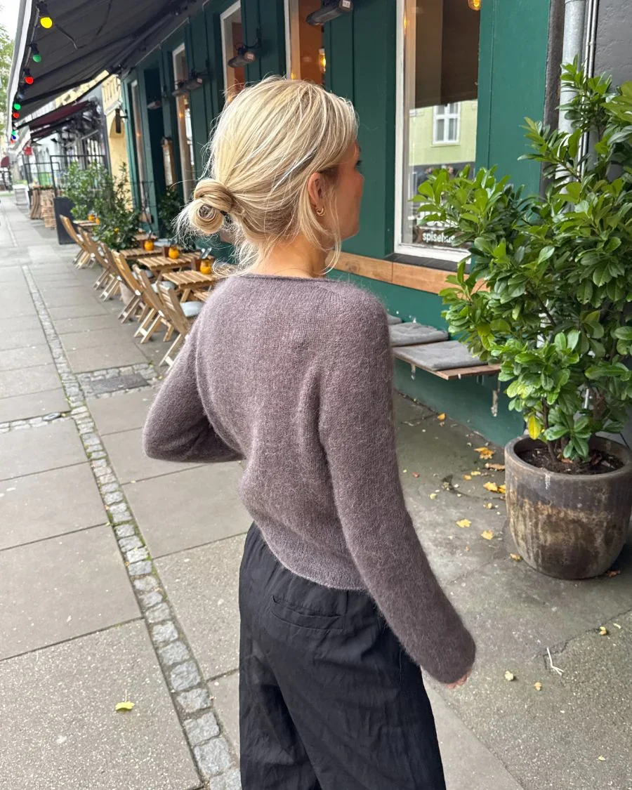 Ivy Cardigan Neuleohje englanti