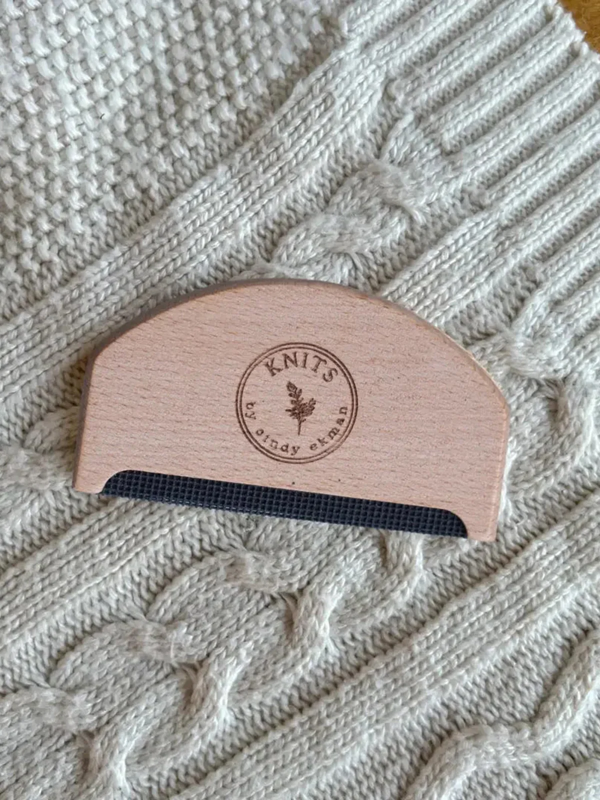 KNITS Lint remover comb Villakampa