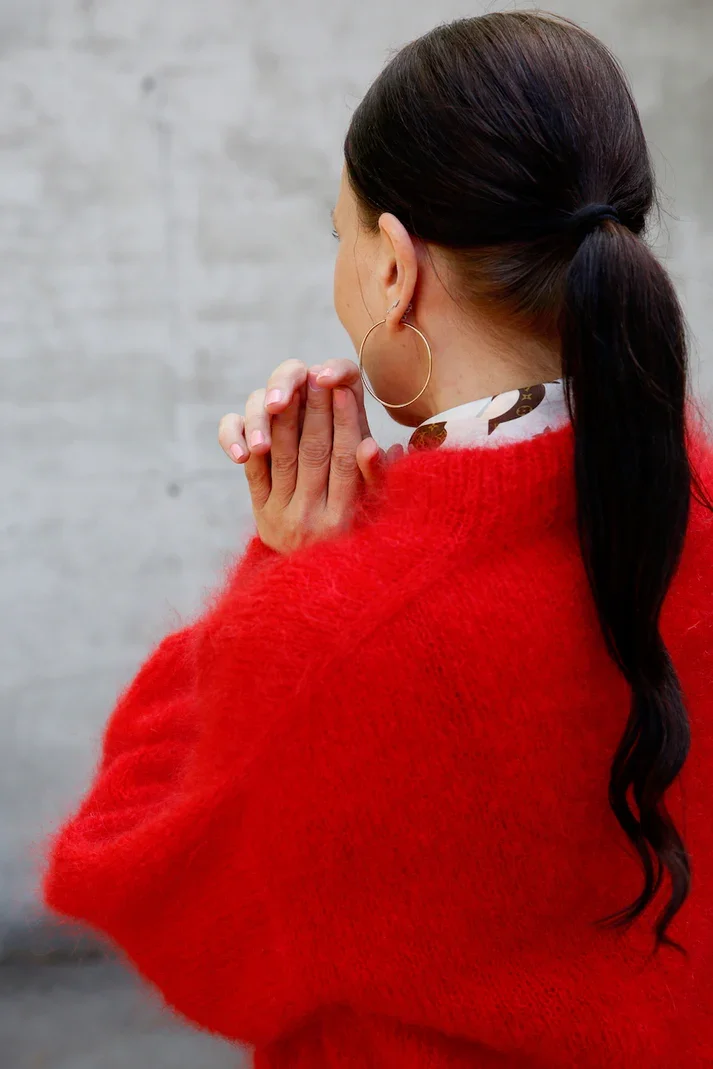 Leeni Hoimela - Ballerine Sweater Pattern Finnish