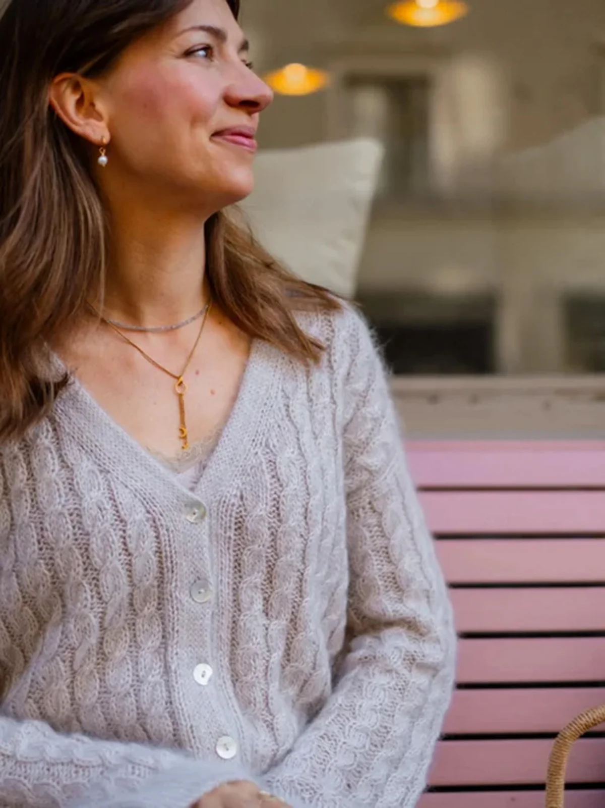 Kutovakika Sophisticable Cardigan neuleohje, suomi