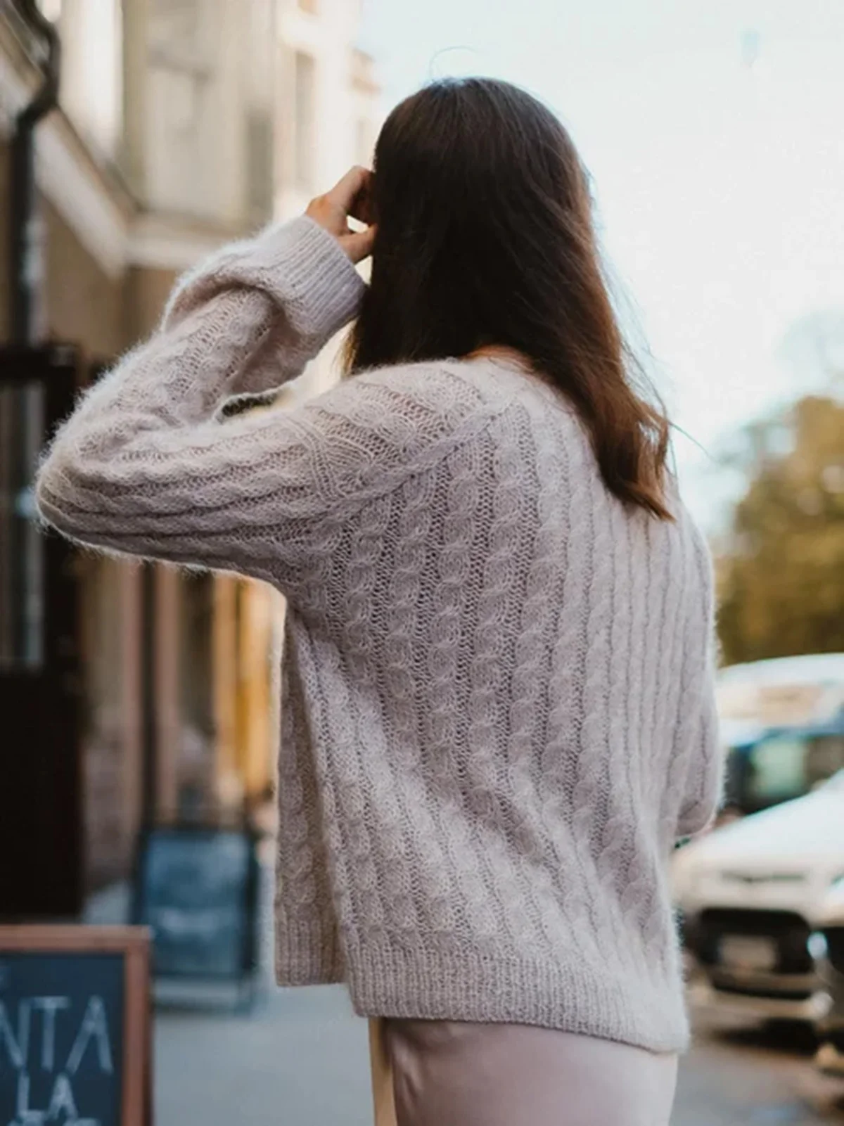 Kutovakika Sophisticable Cardigan neuleohje, suomi