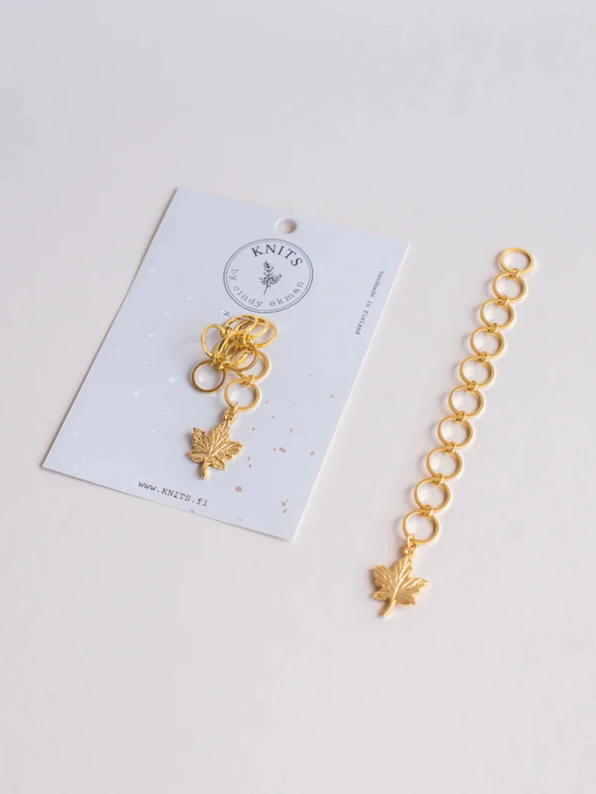 KNITS Row Counter Maple leaf