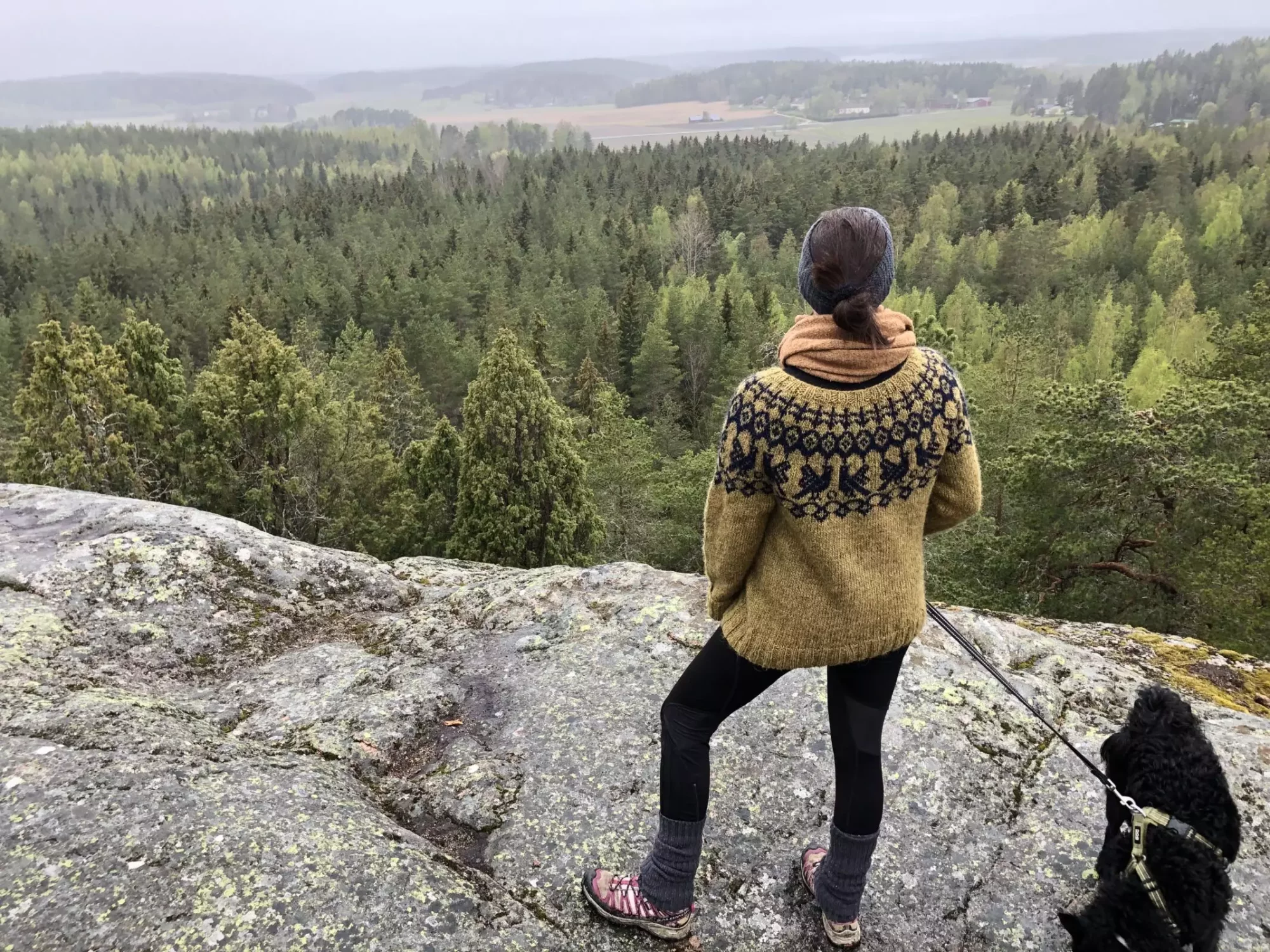 Maailman synty Pattern Print Finnish