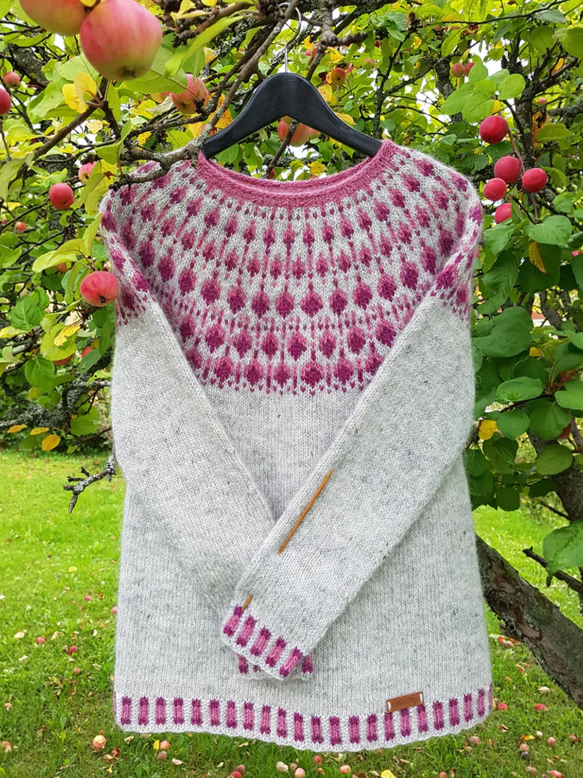Sisu Knitwear Raspberry Sweater