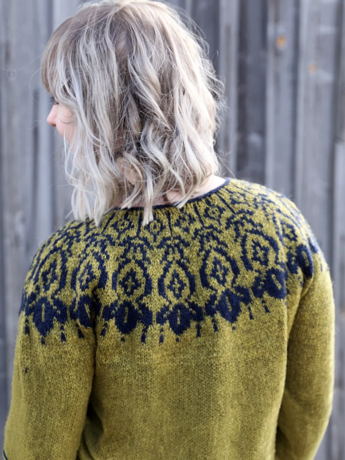 Anna Johanna - Camellia knitting pattern