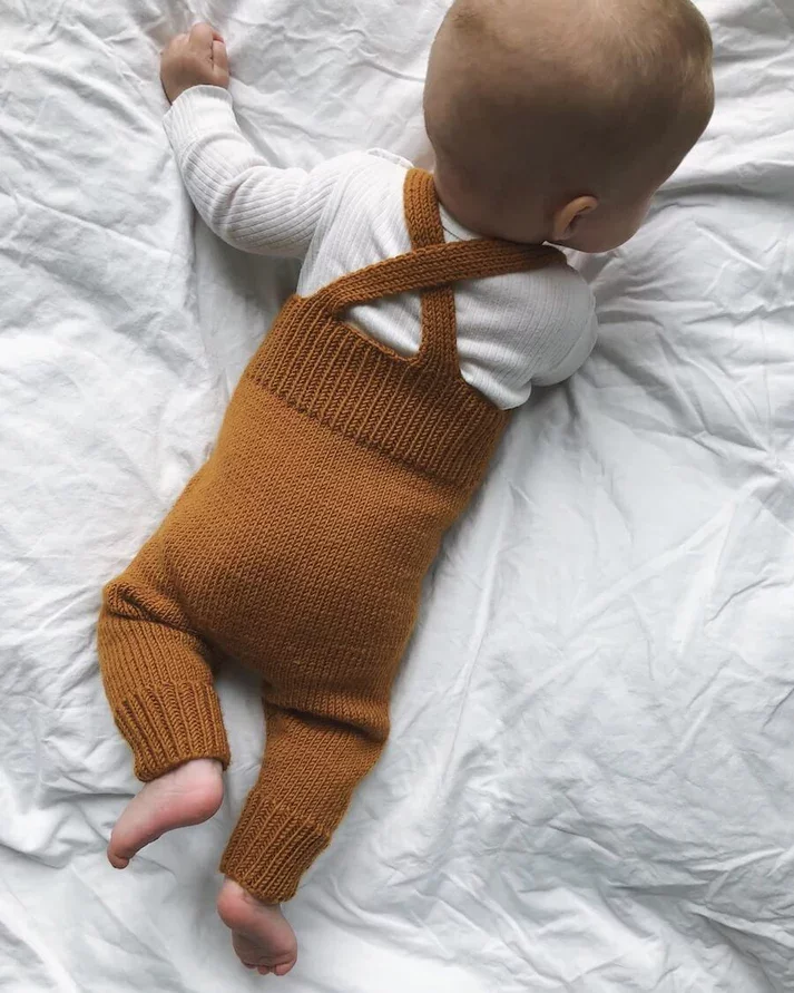PetiteKnit Willum's Overalls Pattern, Finnish