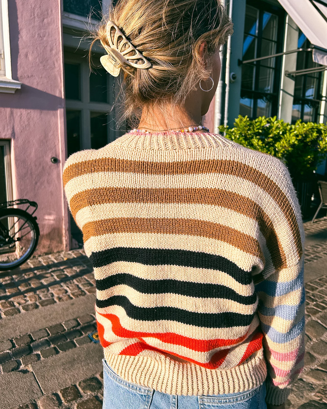 Kutovakika Stripe Hype Paita neuleohje, suomi