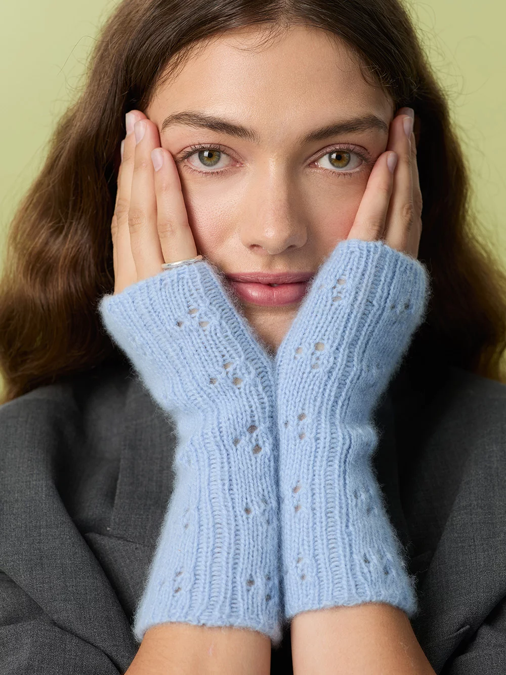 Sandnes 2607-04 Cashmere Miu Pointelle Mittens neuleohje englanti