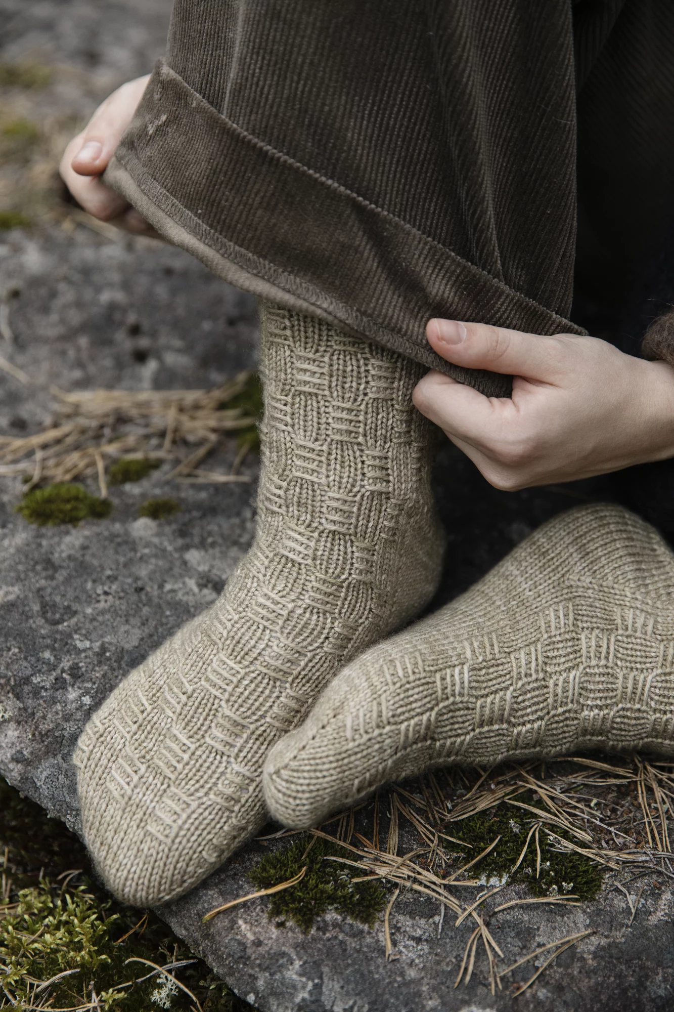 52 Weeks of One-Skein Knits, Laine Publishing