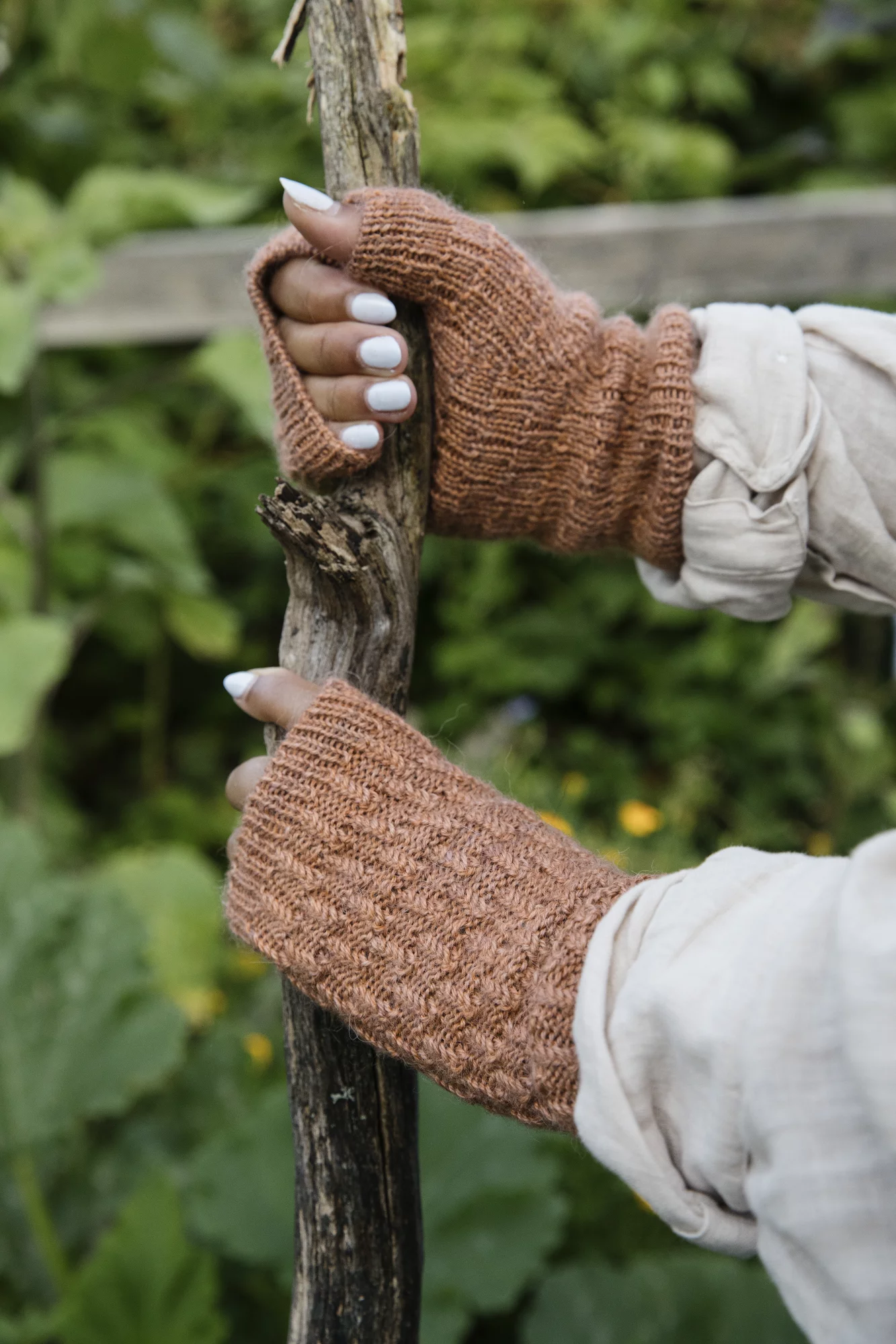 52 Weeks of One-Skein Knits, Laine Publishing