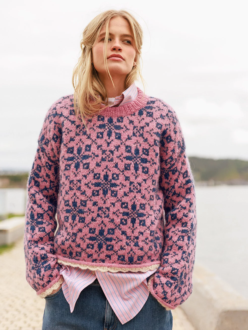 Sandnes Garn 2609-03 Astra Sweater
