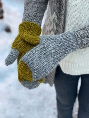 Vaara Mittens Knitting Pattern