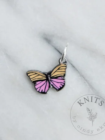 knits-stitch-marker-butterflies-06821dd8028eed.jpg