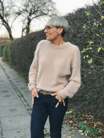 stockholm-sweater-pattern-finnish-068273115de90c.jpg