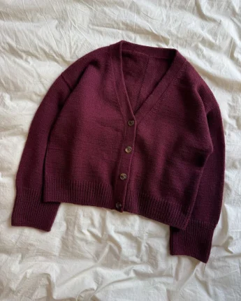 scarlet-cardigan-pattern-english-0686fb4a4a8d66.webp