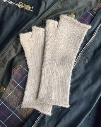 penny-gloves-pattern-finnish-068ef4db1c3958.jpg
