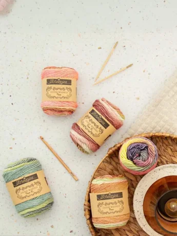 Scheepjes Stone Washed Flow