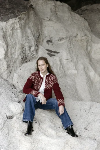 Adventuljos villatakki ohje, englanti pdf