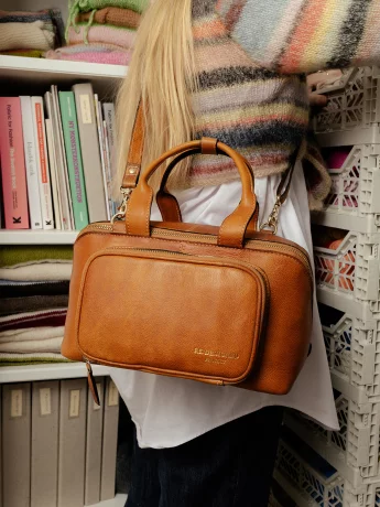 RE:DESIGNED Project 39 Crossbody Project Organiser