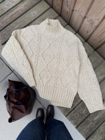 Saga SWEATER Neuleohje