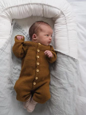 ankers-onesie-pattern-finnish-069e89bb72b960.jpg