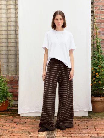 sandnes-2606-01-diy-riley-sweater-pants-pattern-finnish-06a86f2b648d7d.jpg