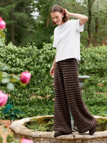 sandnes-2606-01-diy-riley-sweater-pants-pattern-finnish-06a86f2b6651be.jpg