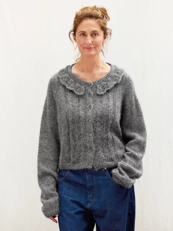 sandnes-2606-04-diy-bloom-cardigan-pattern-finnish-06a87054c9189d.jpg
