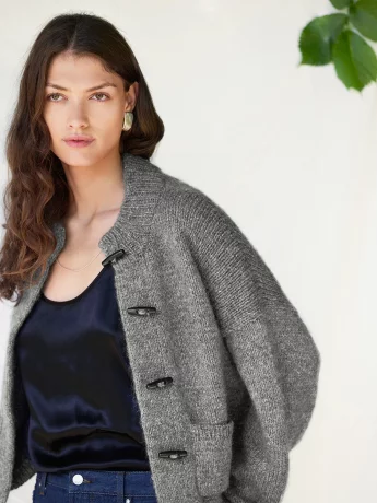 sandnes-2606-08-diy-bomber-jacket-pattern-finnish-06a8709384adf3.jpg