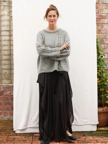 sandnes-2606-10-diy-laura-sweater-pattern-finnish-06a885b8e97f7e.jpg