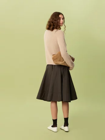 sandnes-2607-02-cashmere-nola-sweater-pattern-english-06ab64b775c229.jpg