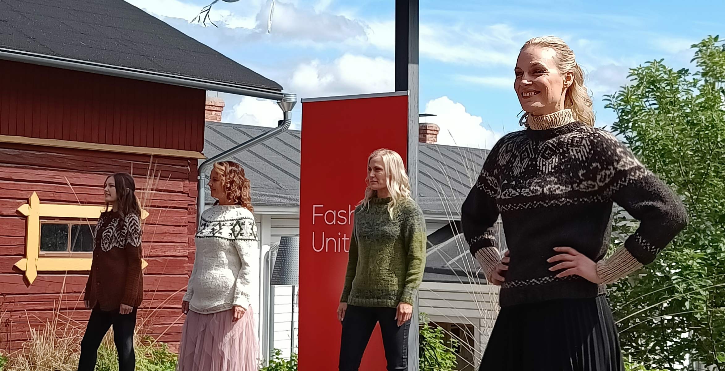 knit_fest_fashion_show-06689410ea7403.jpg